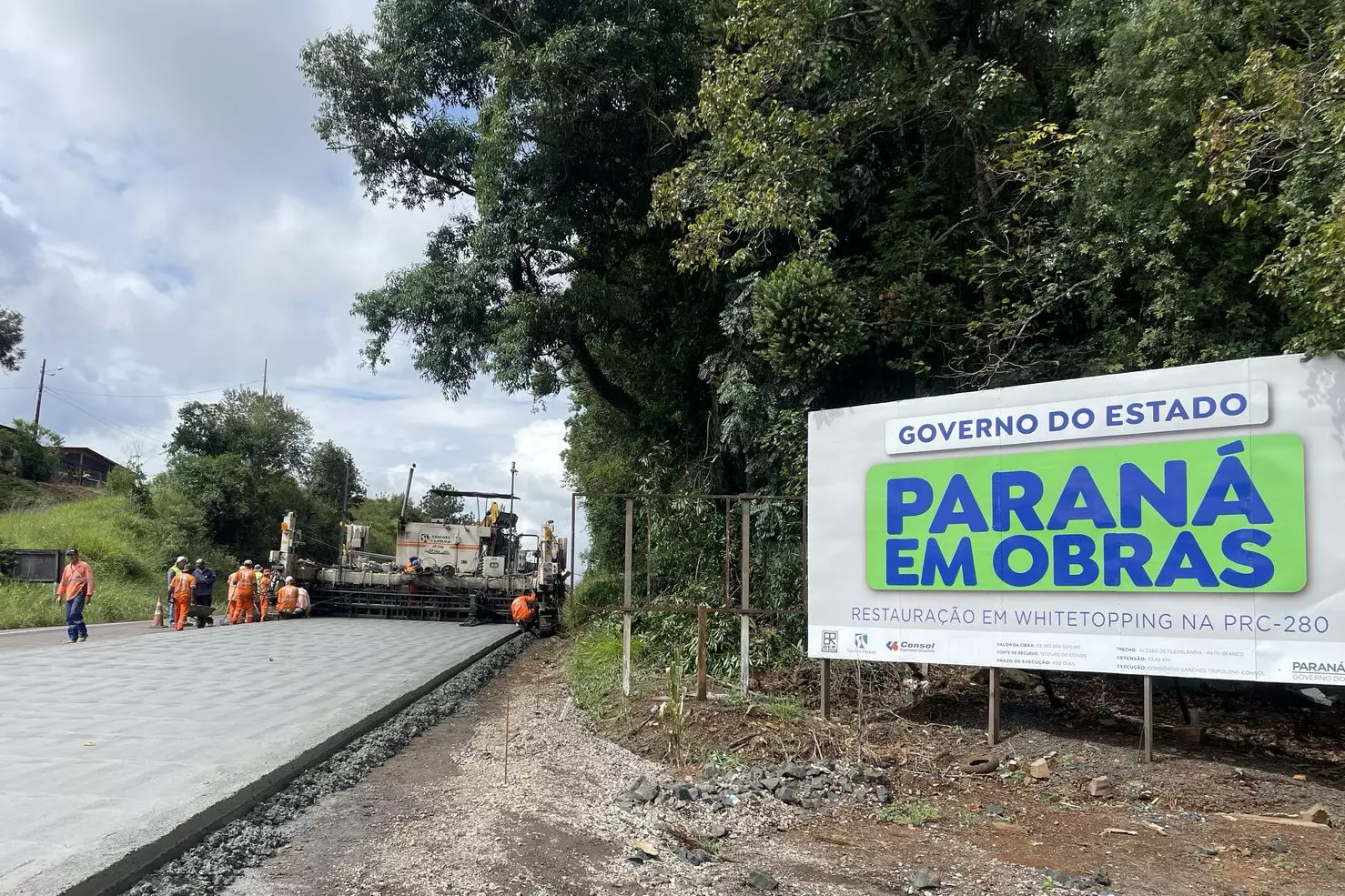 DER inicia concretagem de rodovia em Pato Branco